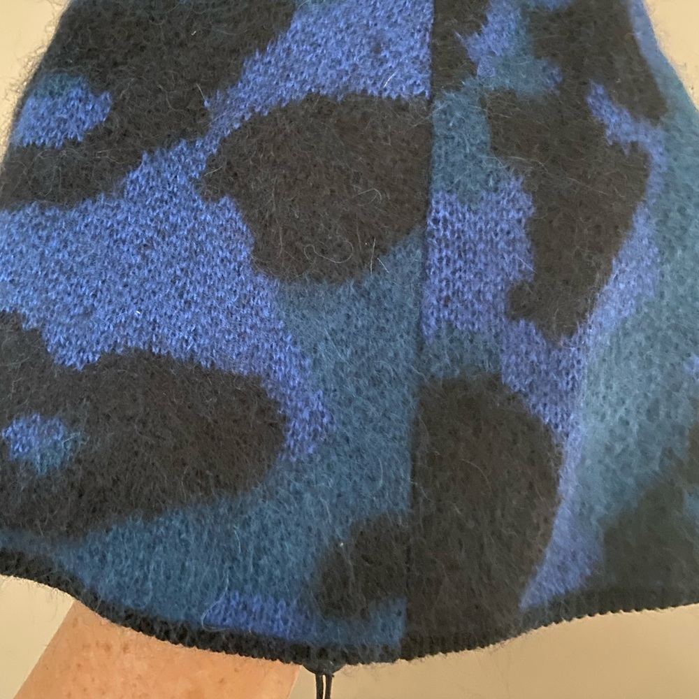 New Rag &Bone Silk  Blue leopard beanie